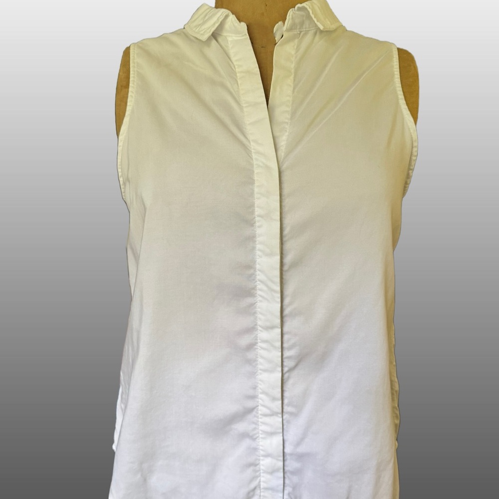 Cloth & Stone White Sleeveless Blouse